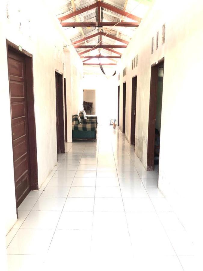 מלון Sungguminasa Penginapan Taman Makassar Indah מראה חיצוני תמונה